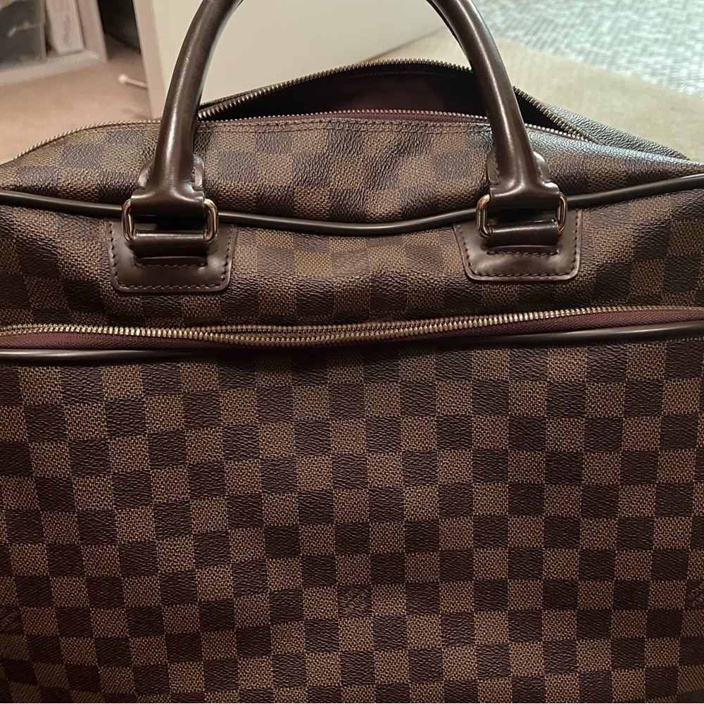 Authentic Louis Viitton Ikar 2way shoulder crossbody bag damier canbas ebene - Picture 6 of 12